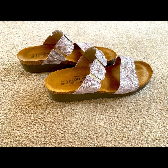 Naot Shoes - Naot Slide Sandals